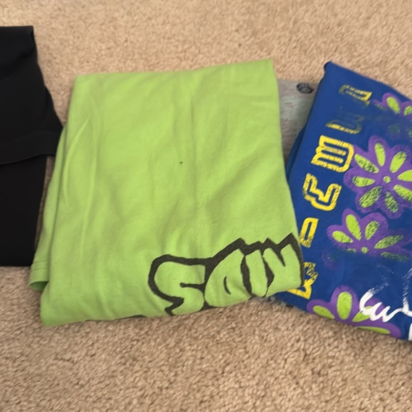 5 medium T-shirt - Picture 4 of 8